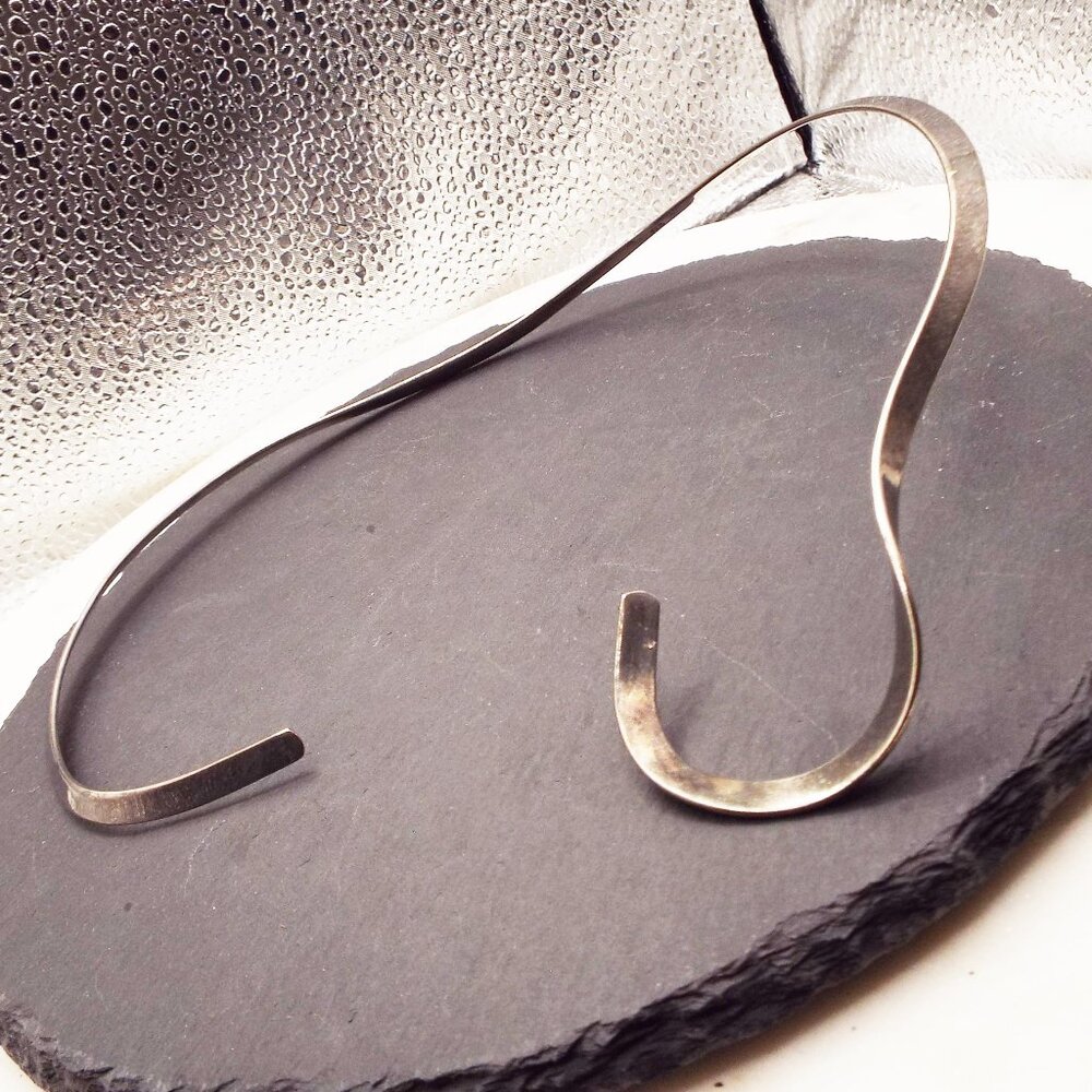 MID CENTURY MODERN STERLING SCULPTURAL ONE OF A KIND CHOKER NECKWIRE NECKLACE B1 - Picture 4 of 4